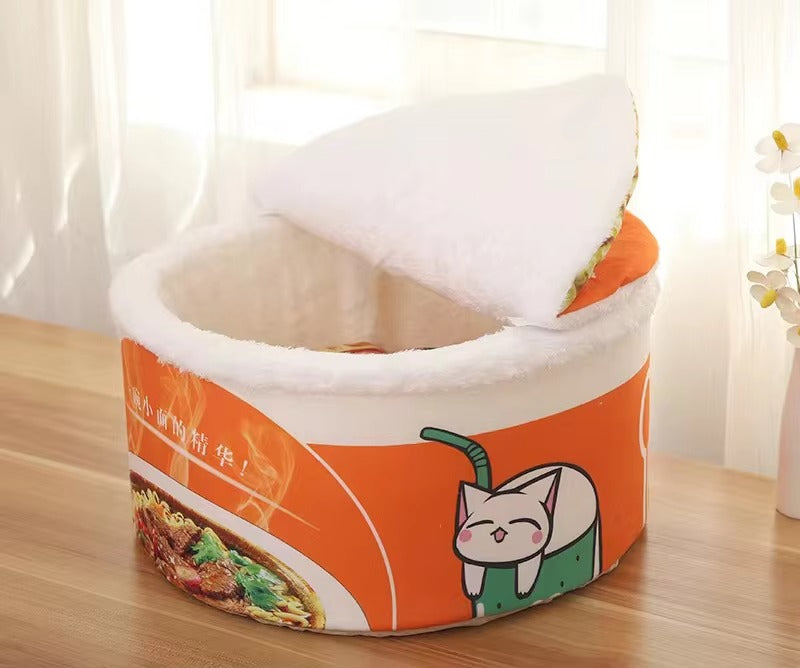 "Super Large Instant Noodle Pet House - Cozy Kennel for Dogs and Cats"